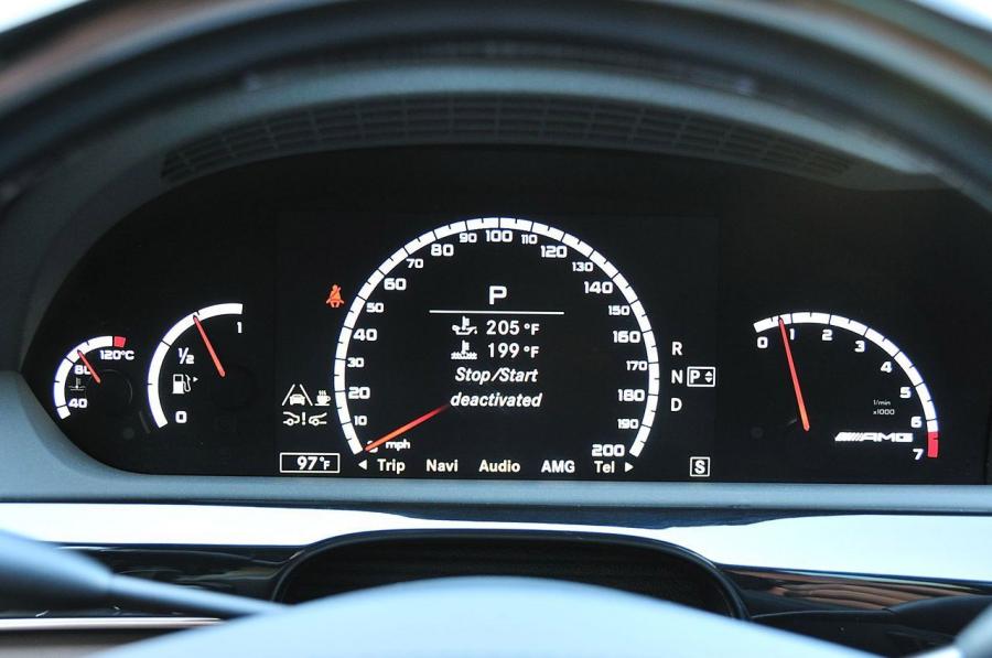  Mercedes-Benz S63 AMG 2012 года  (фото 24 из 50)